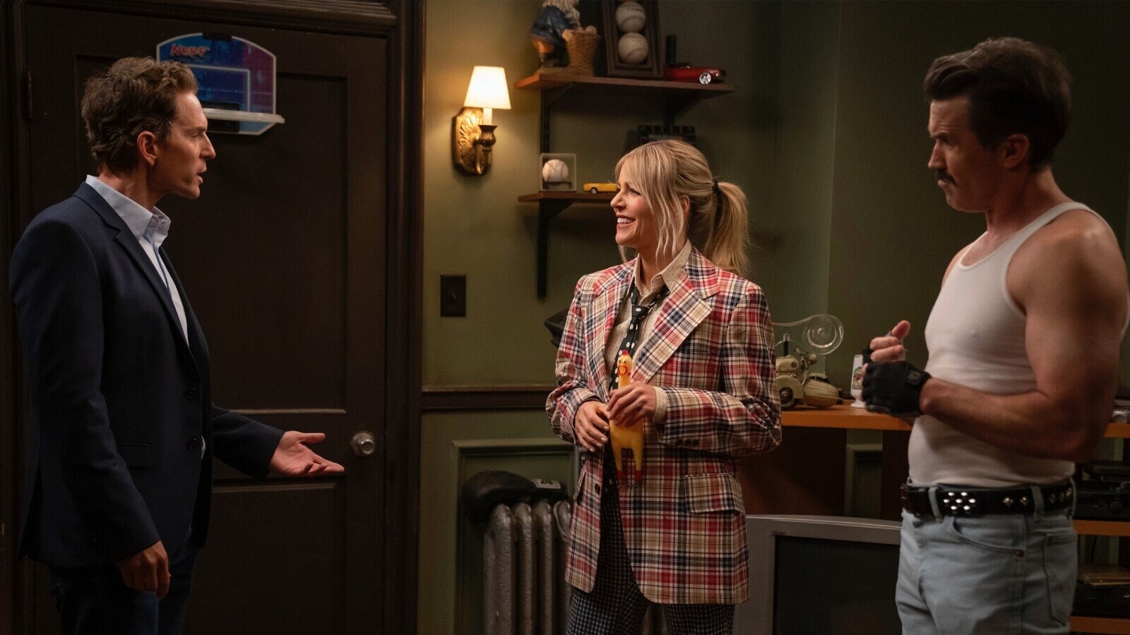 Vampire Glenn Howerton Goes for the Emmy in Tonight’s New Episode of ‘It’s Always Sunny in Philadelphia’