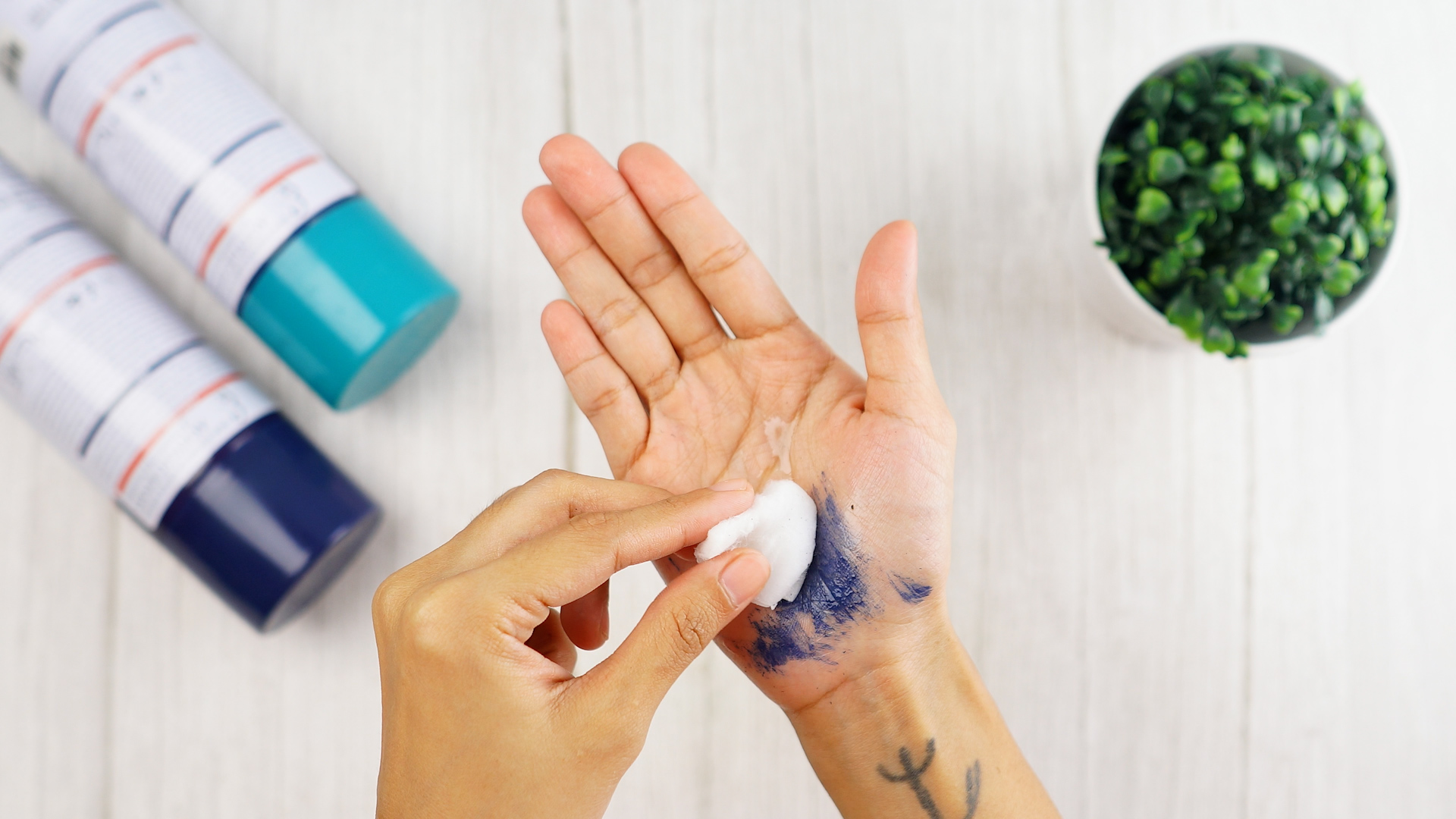 9 Ways to Get Spray Paint off Your Hands