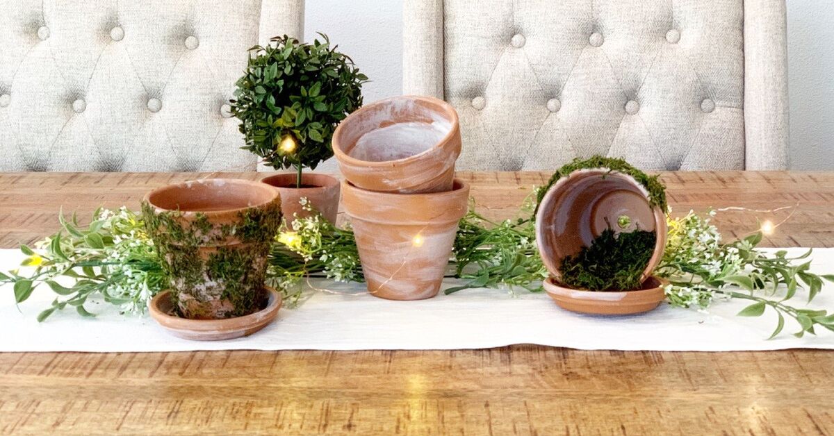 How to Make a Terra-cotta Pot Centerpiece DIY